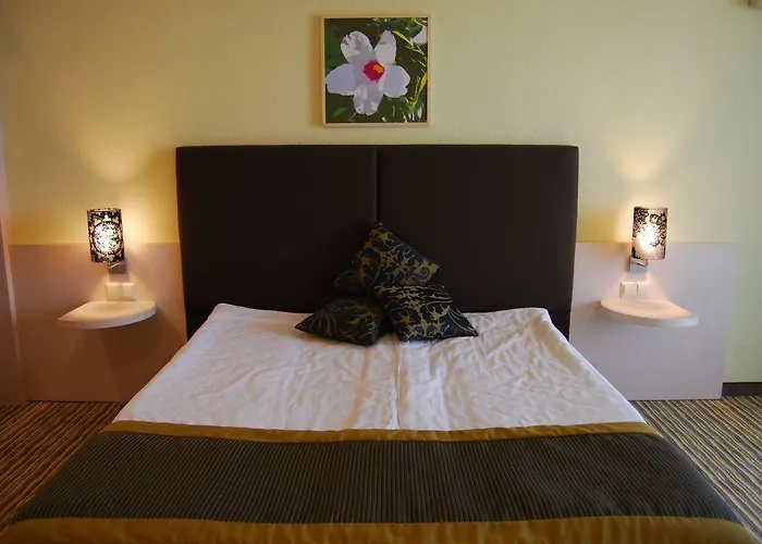 Gergana فندق البينا