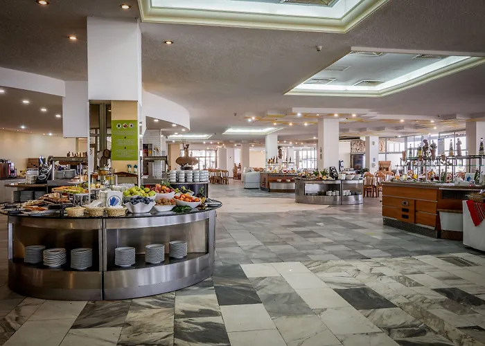 فندق Gergana البينا