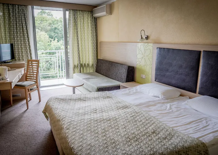 فندق Gergana البينا