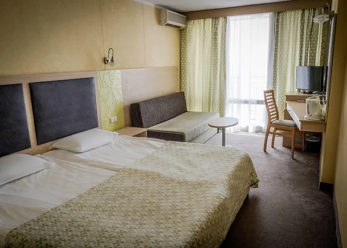 Gergana فندق البينا